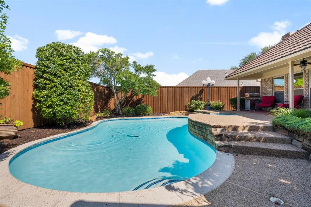 1505 Harrington Drive