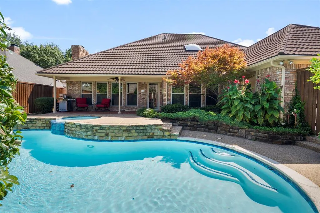 1505 Harrington Drive