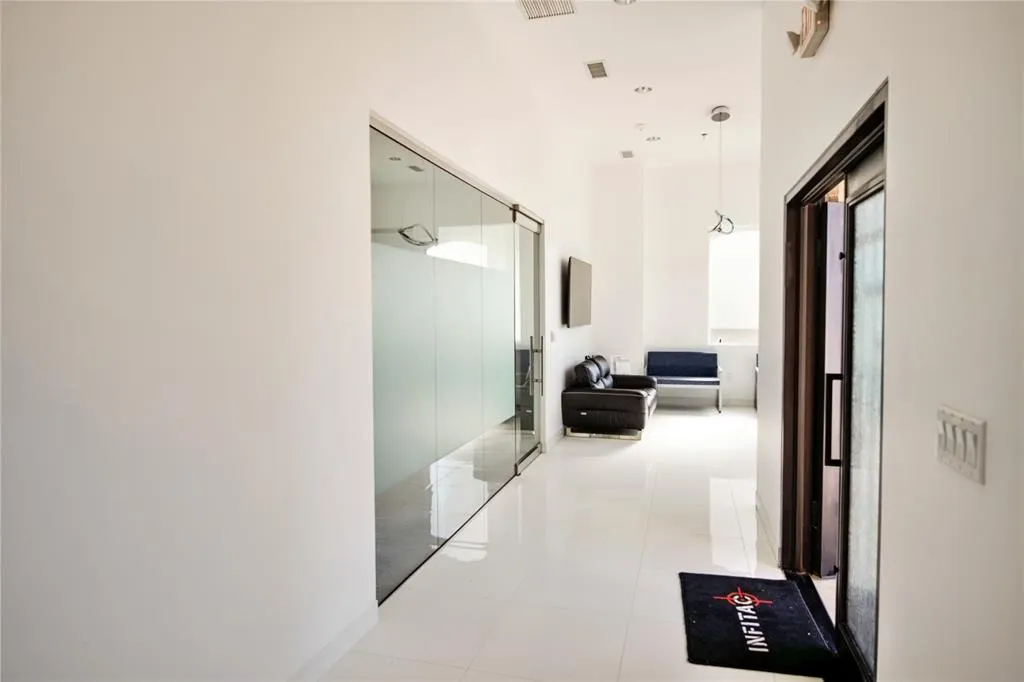 1020 W Exchange Parkway, #1130