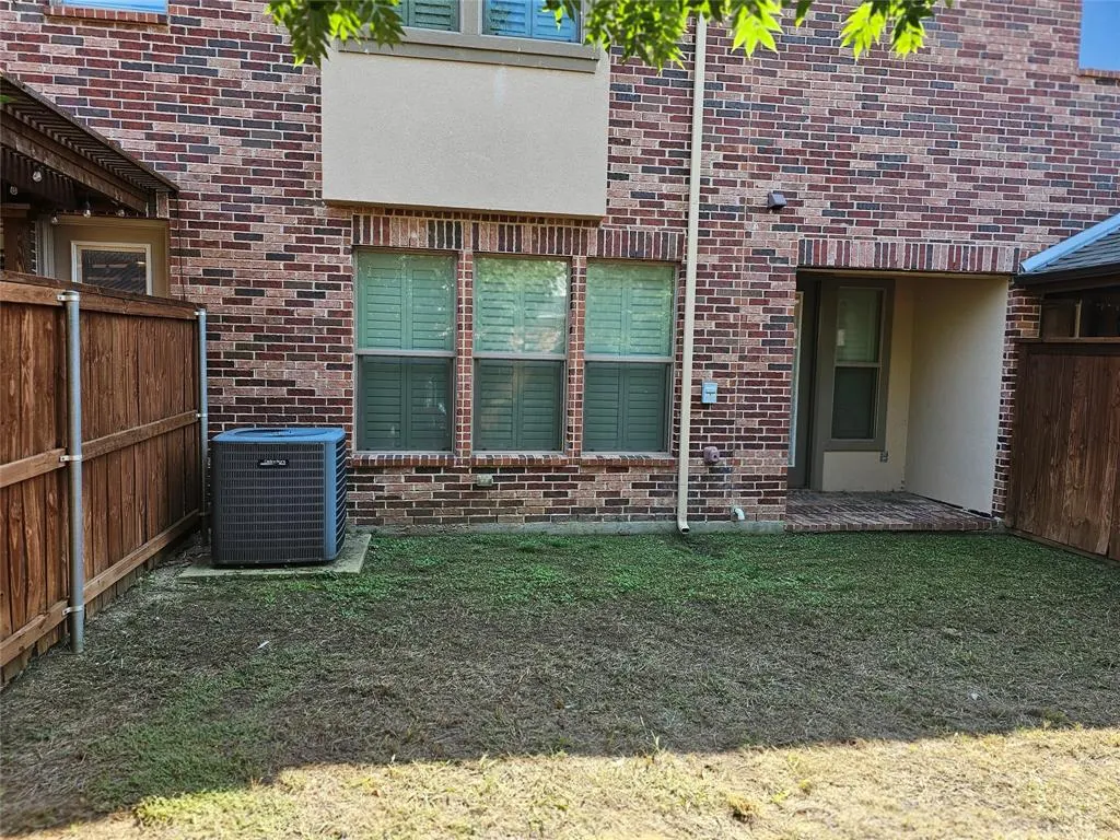 1038 Audrey Way