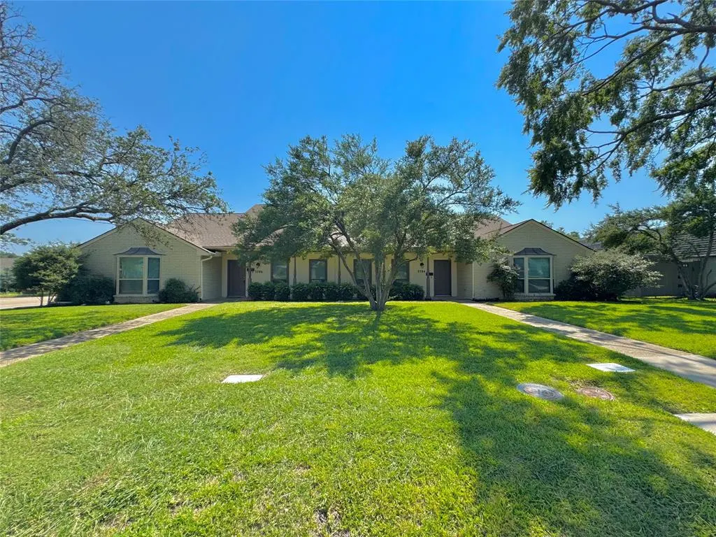 3784 Weeburn Drive