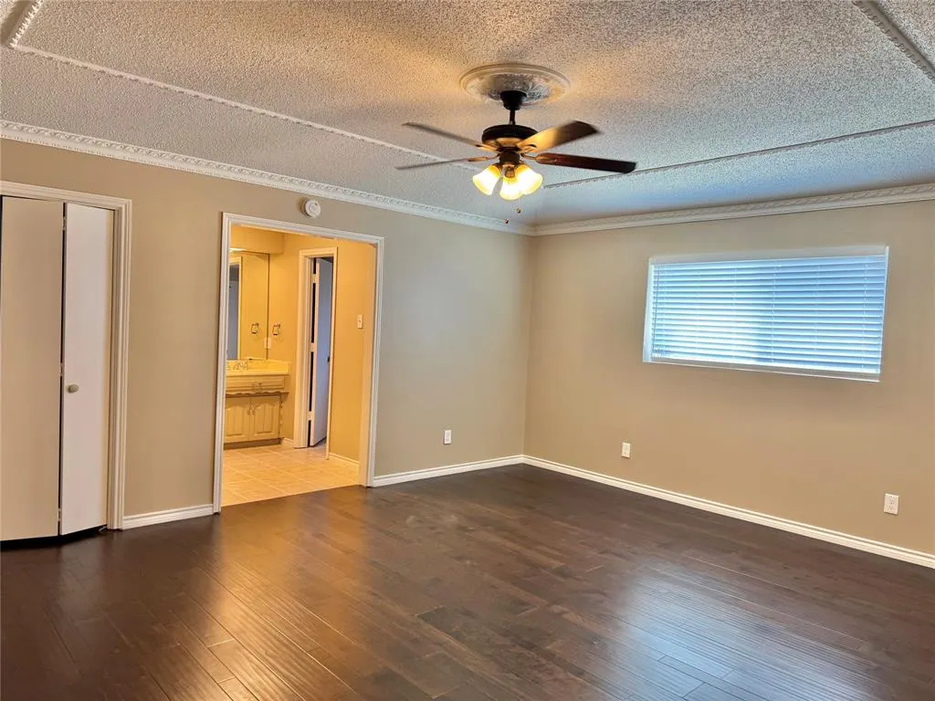 3784 Weeburn Drive