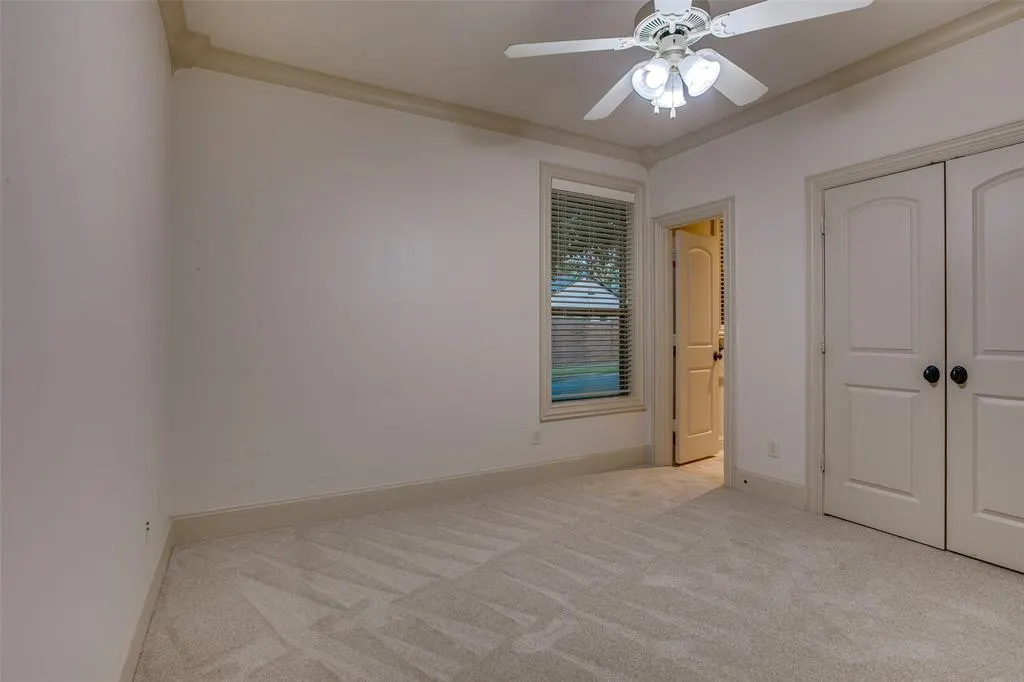 7238 Casa Loma Avenue