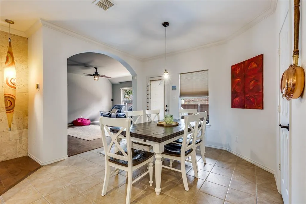1204 Thimbleberry Drive