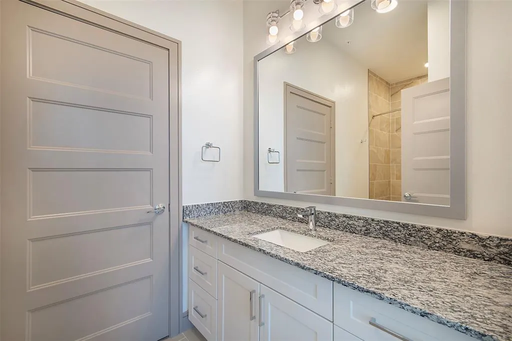 11330 Desert Willow Way, #09104