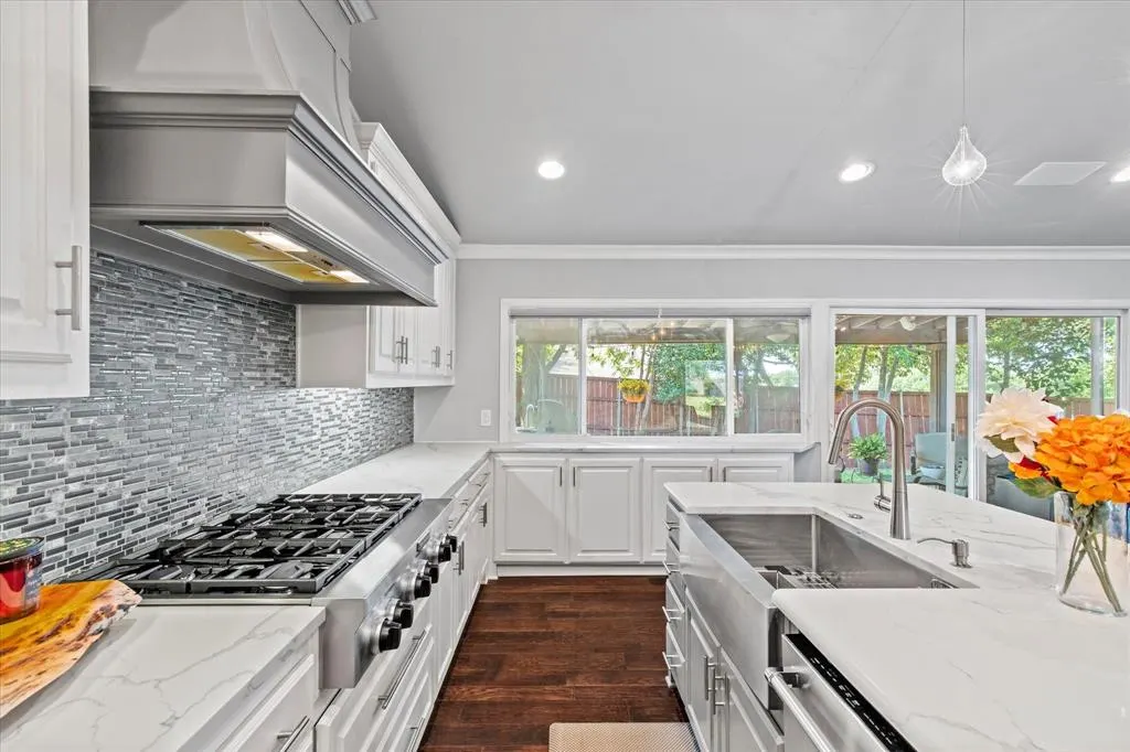 3708 Crown Shore Drive