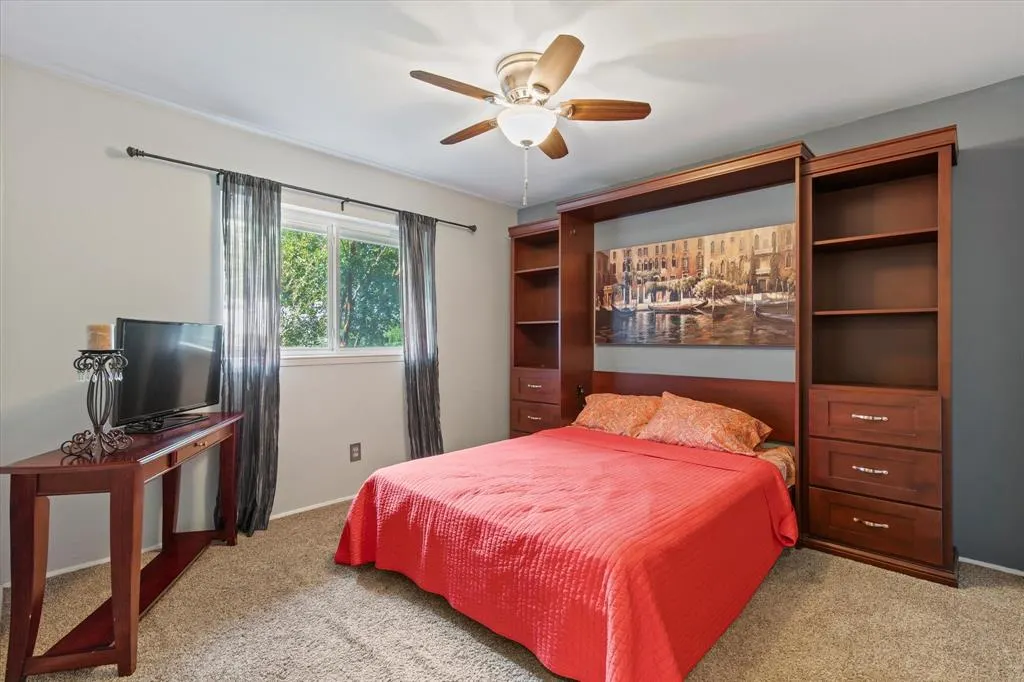 3708 Crown Shore Drive