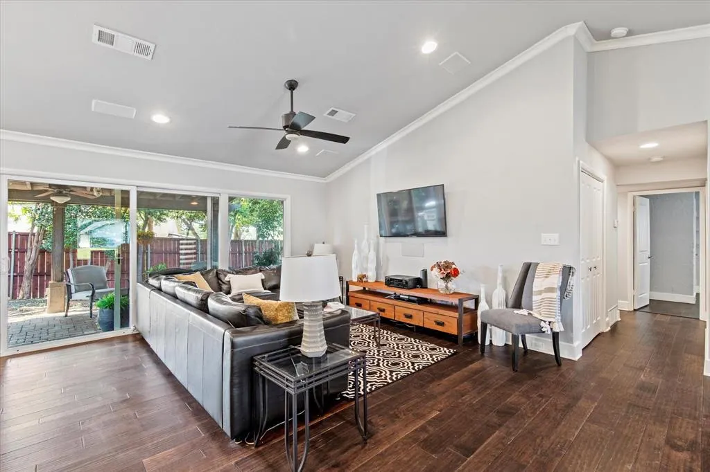 3708 Crown Shore Drive