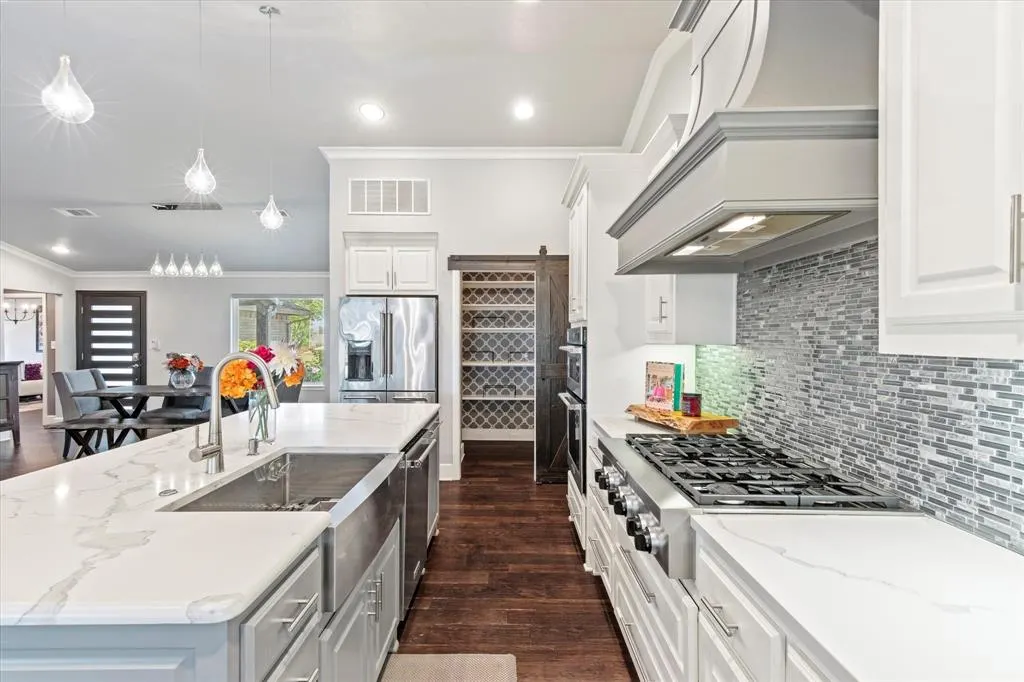 3708 Crown Shore Drive