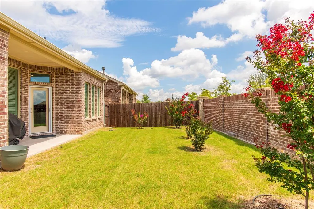 7320 Black Cherry Lane