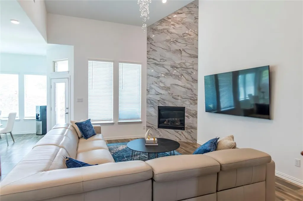 7320 Black Cherry Lane