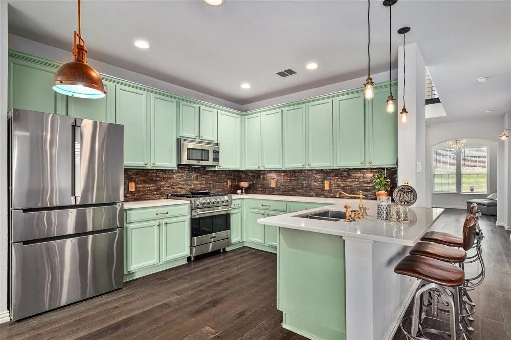 5341 Hidden Creek Lane