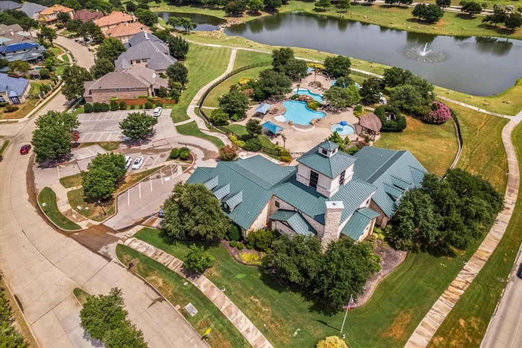 5341 Hidden Creek Lane