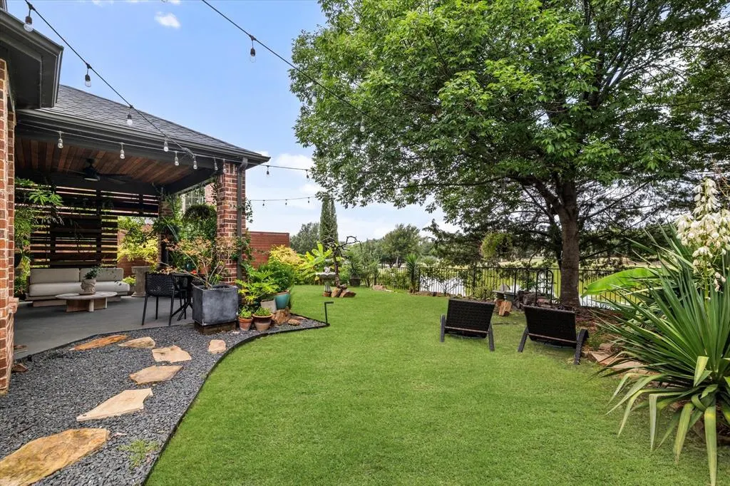 5341 Hidden Creek Lane