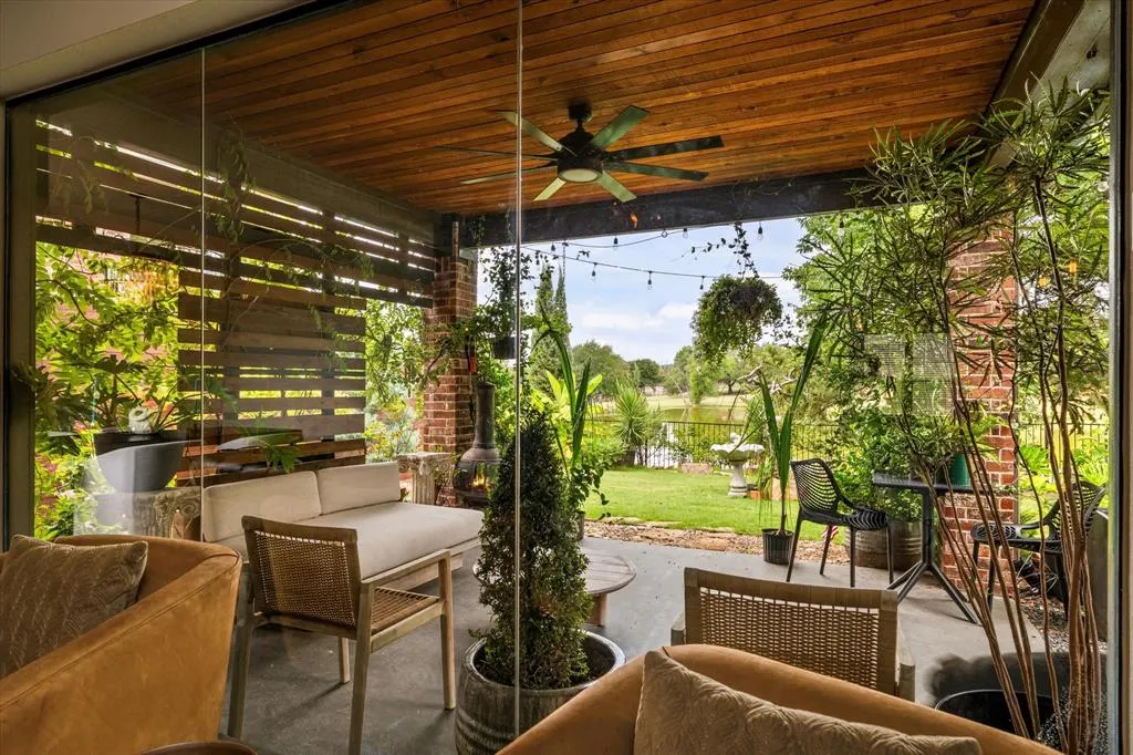 5341 Hidden Creek Lane