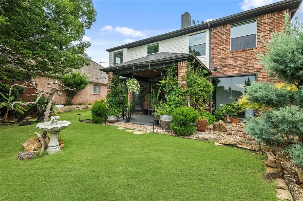5341 Hidden Creek Lane