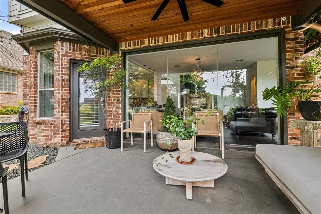 5341 Hidden Creek Lane