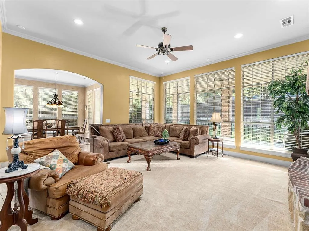 1604 Litchfield Drive