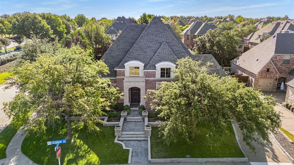 1604 Litchfield Drive