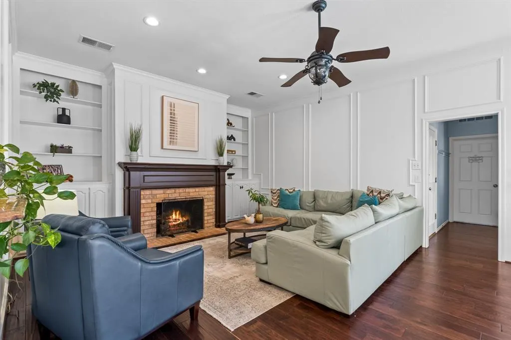1621 Glen Springs Drive