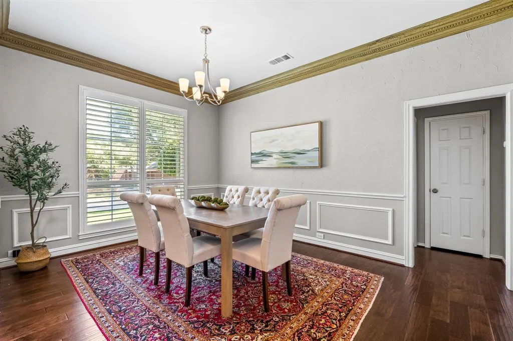 1621 Glen Springs Drive