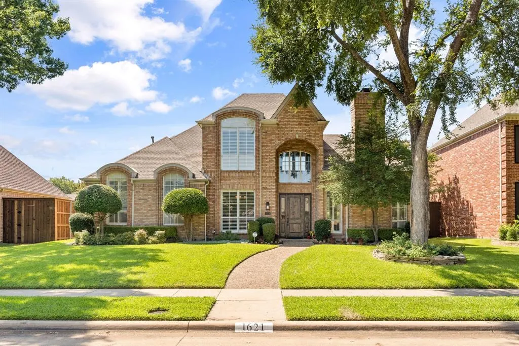 1621 Glen Springs Drive
