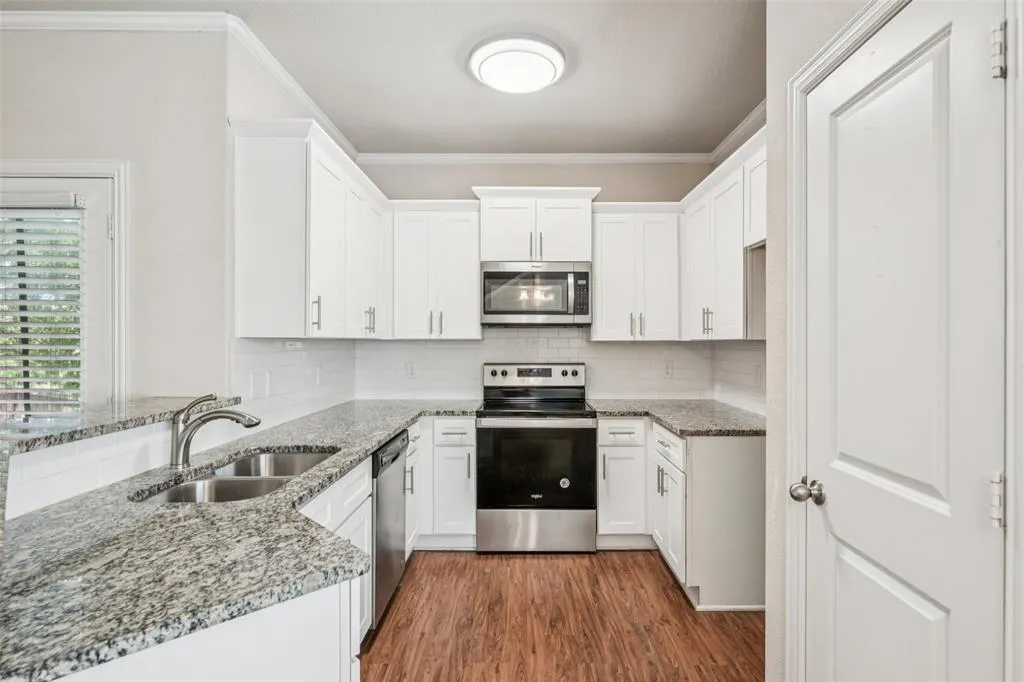 268 Castleridge Drive