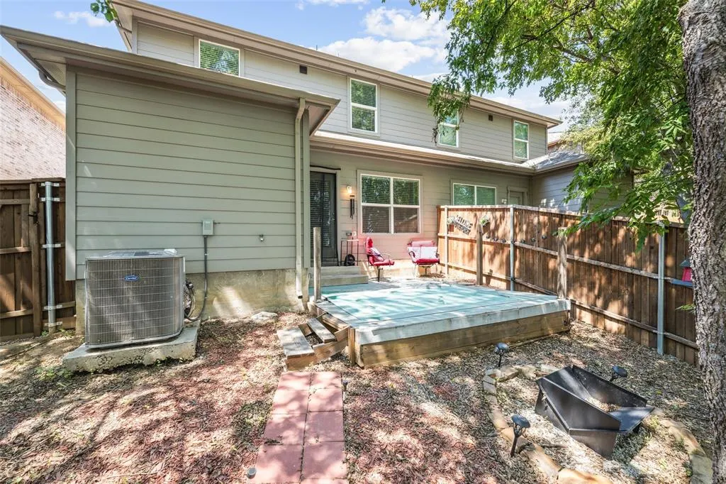 268 Castleridge Drive