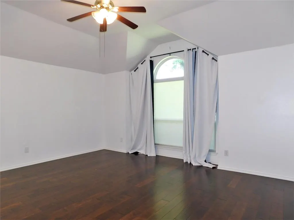 6200 Decatur Court