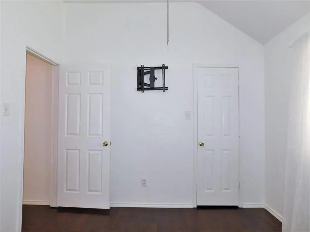 6200 Decatur Court
