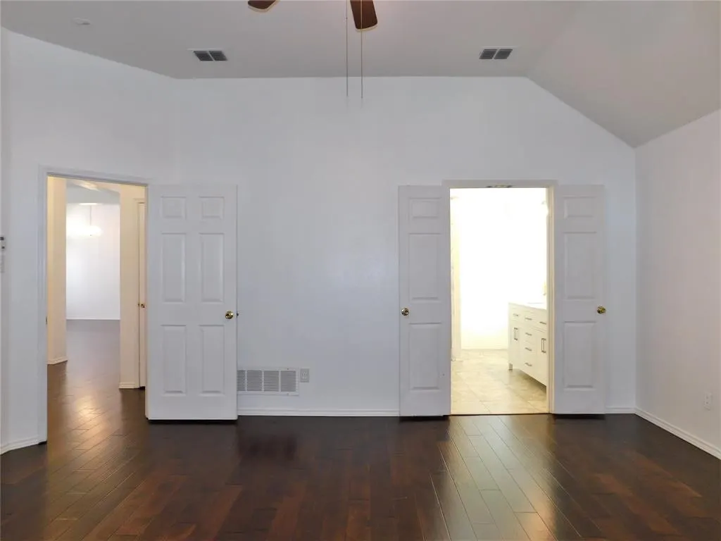 6200 Decatur Court