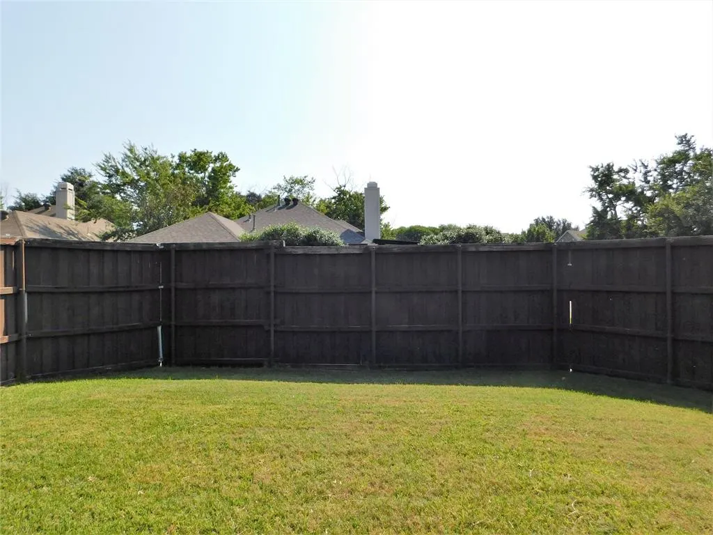 6200 Decatur Court