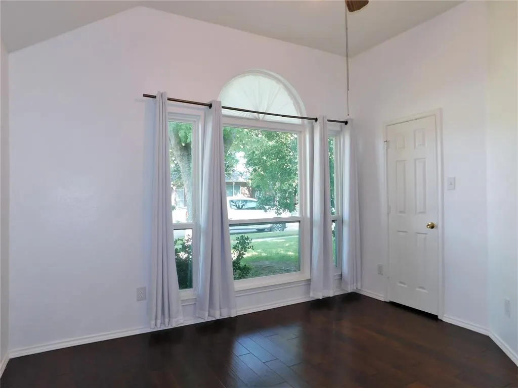 6200 Decatur Court