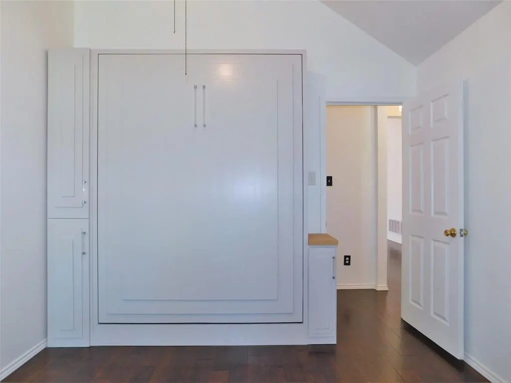 6200 Decatur Court