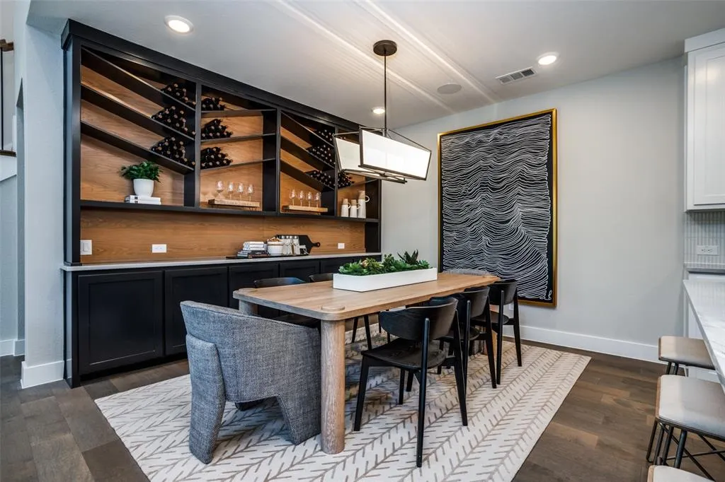 3967 Honeycutt Drive