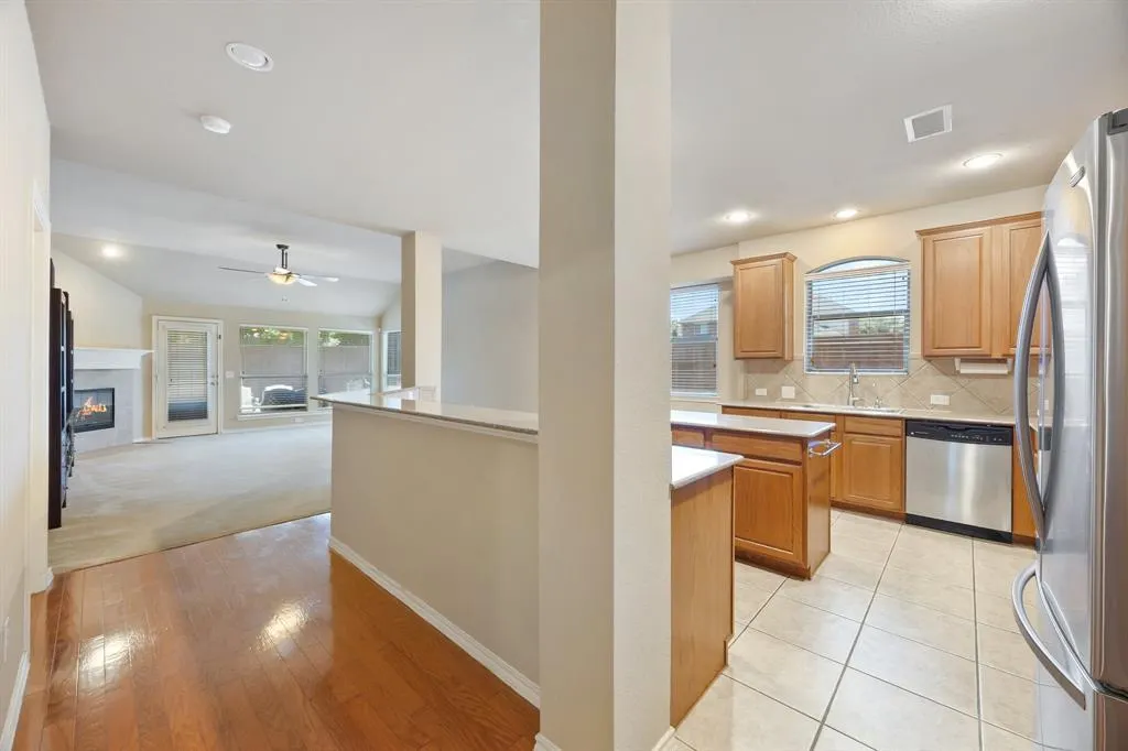 8492 Liverpool Lane
