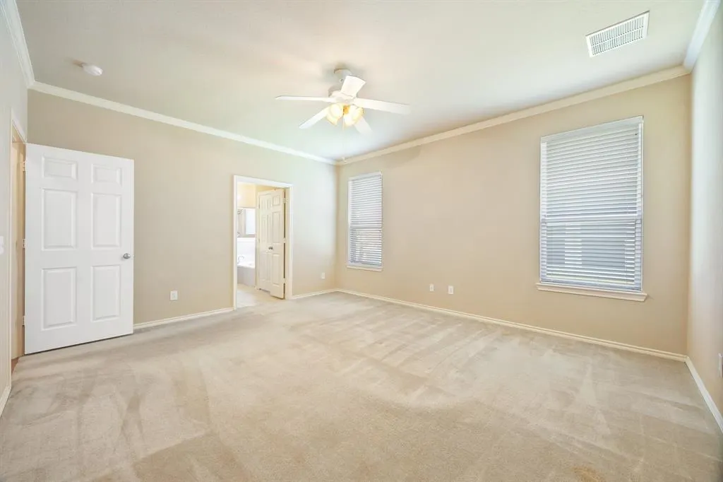 8492 Liverpool Lane