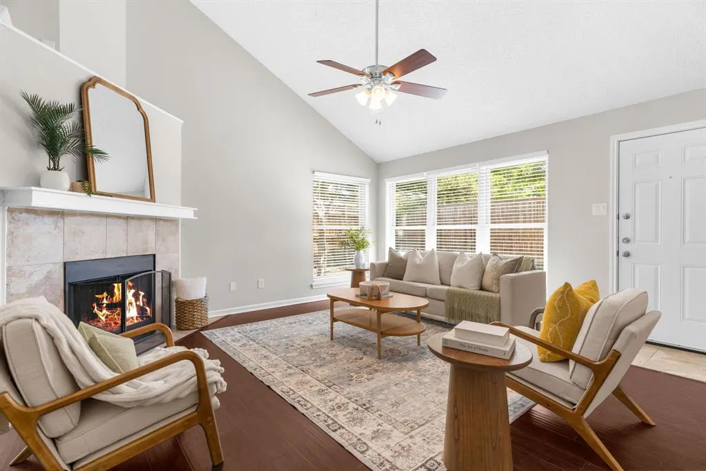 3848 Beaumont Lane