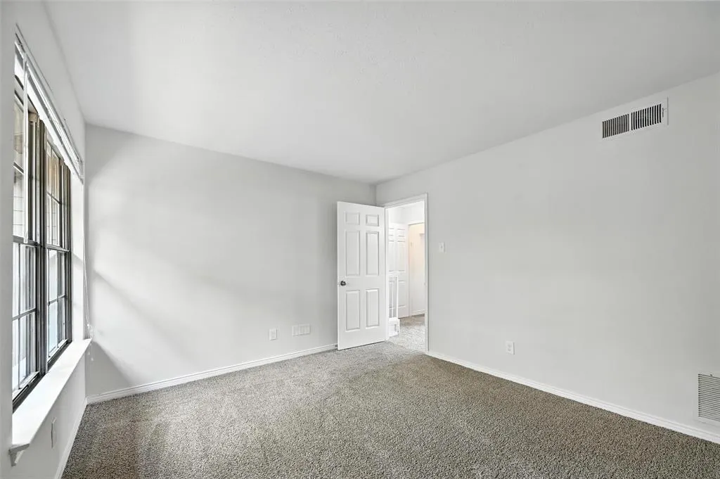 9910 Royal Lane, #1202