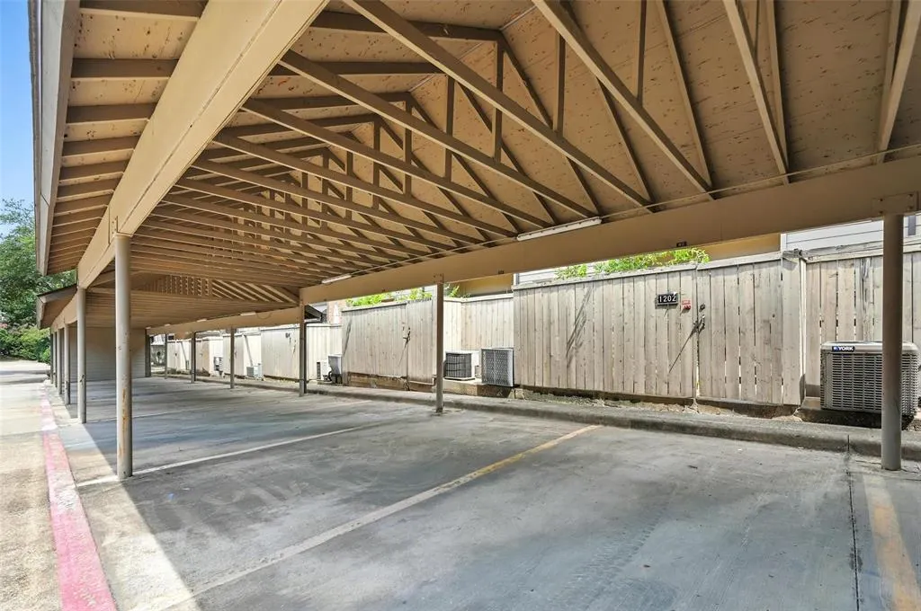 9910 Royal Lane, #1202