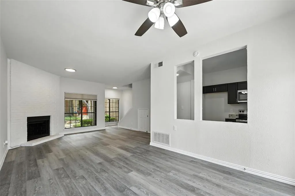 9910 Royal Lane, #1202