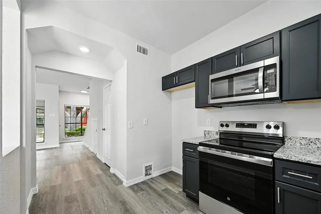 9910 Royal Lane, #1202