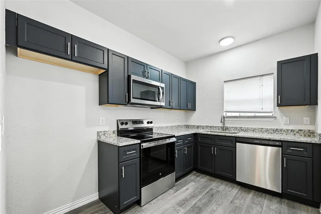 9910 Royal Lane, #1202