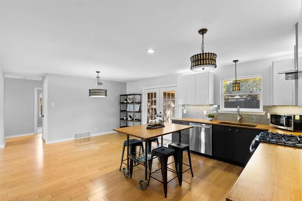 8809 Liptonshire Drive