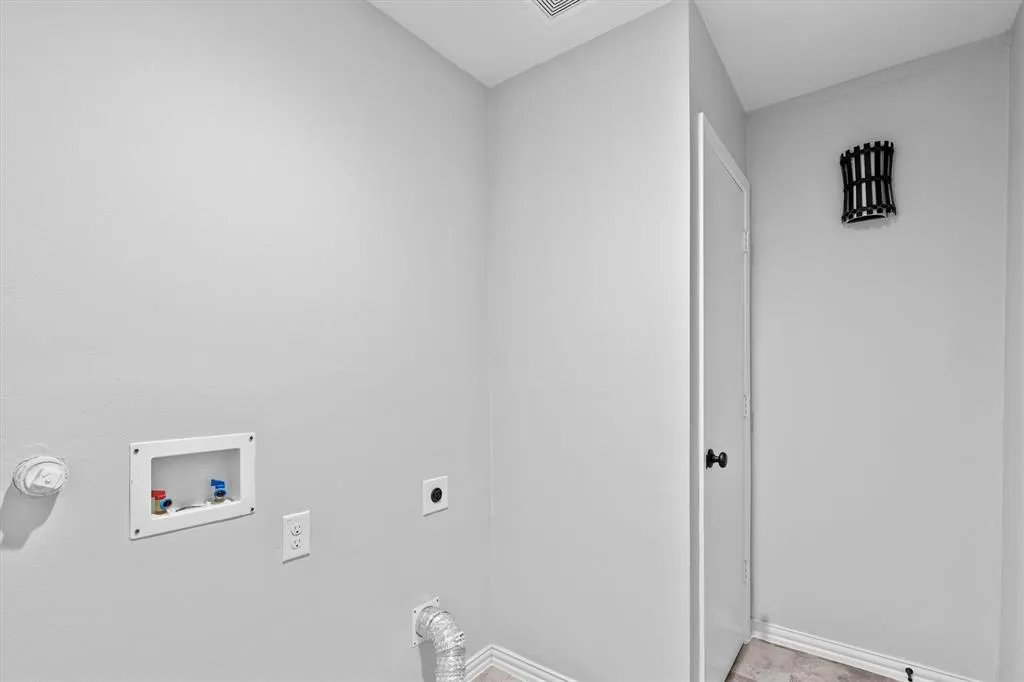8809 Liptonshire Drive