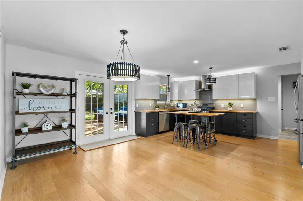 8809 Liptonshire Drive