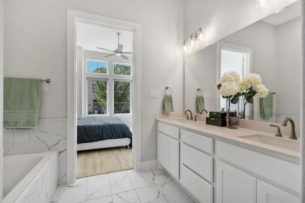 12106 Dahlia Bay Drive