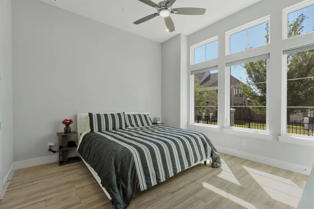 12106 Dahlia Bay Drive