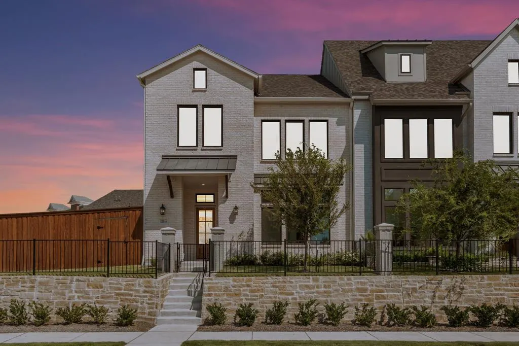 12106 Dahlia Bay Drive