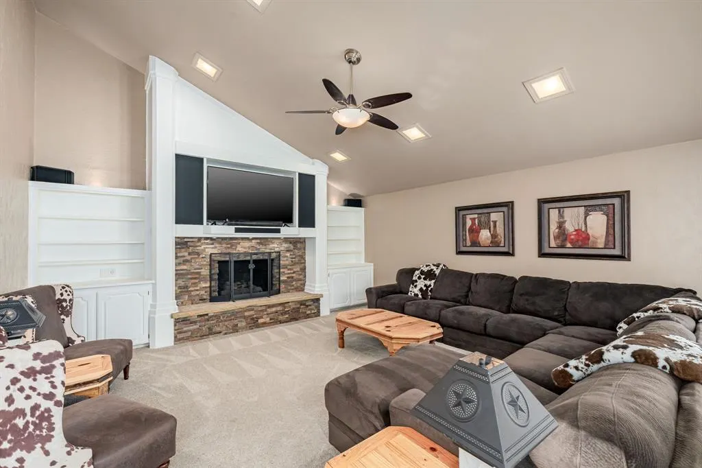 4021 Bosque Drive
